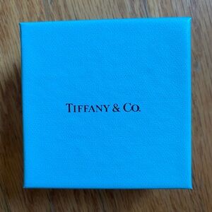 ⭐️HP⭐️Tiffany & Co gift box